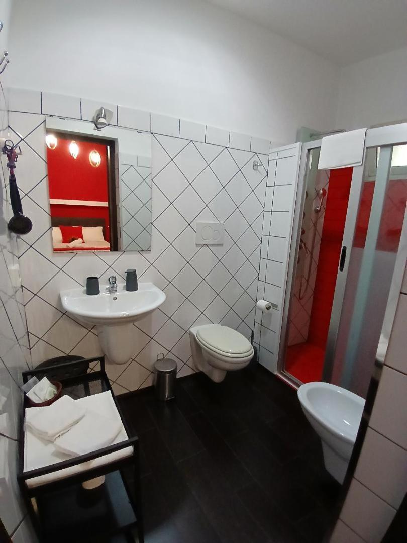 B&B Scirocco D'Africa Катания Экстерьер фото