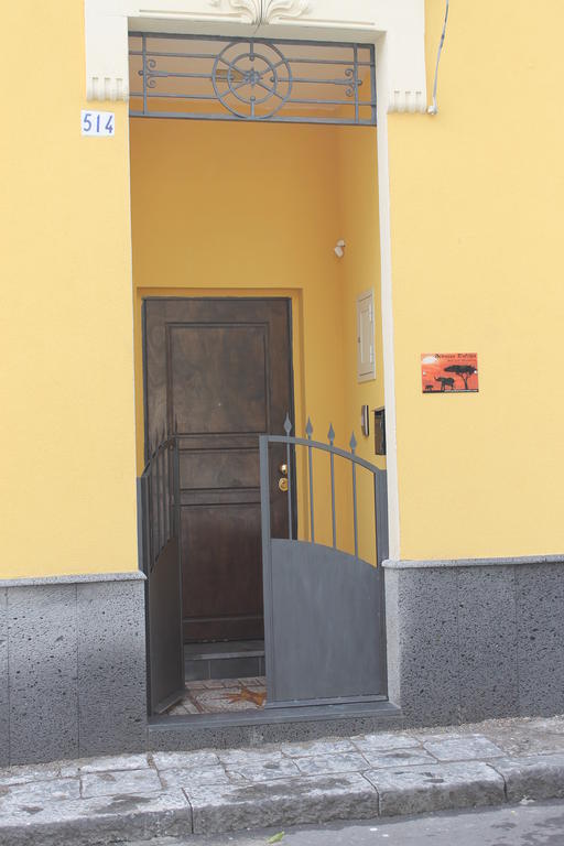 B&B Scirocco D'Africa Катания Экстерьер фото